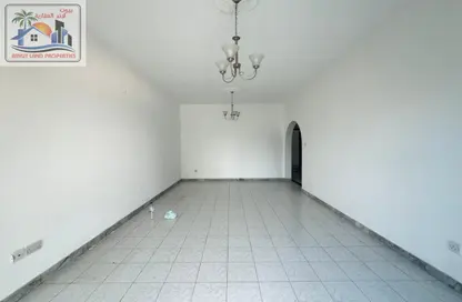 Apartment - 2 Bedrooms - 2 Bathrooms for rent in Al Majaz 2 - Al Majaz - Sharjah