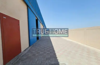 Warehouse - Studio - 1 Bathroom for rent in Al Sajaa Industrial - Al Sajaa - Sharjah
