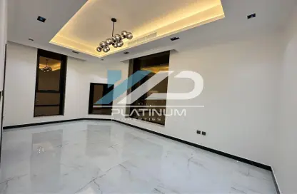 Empty Room image for: Villa - 5 Bedrooms - 7 Bathrooms for sale in Ajman Hills - Al Alia - Ajman, Image 1