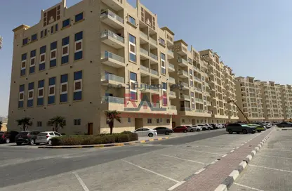 شقة - غرفة نوم - 2 حمامات للبيع في قرية الاميرة - الياسمين - عجمان