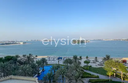 Apartment - 3 Bedrooms - 4 Bathrooms for rent in Al Sultana - Shoreline Apartments - Palm Jumeirah - Dubai