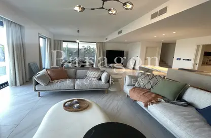 Villa - 3 Bedrooms - 4 Bathrooms for sale in Falcon Island North - Falcon Island - Al Hamra Village - Ras Al Khaimah
