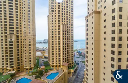 Apartment - 2 Bedrooms - 3 Bathrooms for sale in Bahar 1 - Bahar - Jumeirah Beach Residence - Dubai