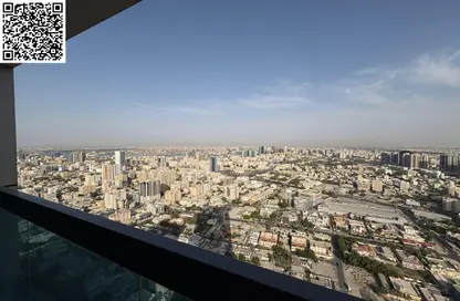 شقة - غرفة نوم - 1 حمام للبيع في برج الكورنيش - طريق كورنيش عجمان - عجمان