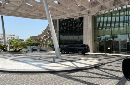 Apartment - 3 Bedrooms - 4 Bathrooms for rent in D1 Tower - Culture Village - Dubai