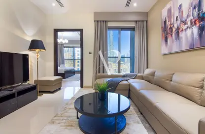 صورة لـ غرفة المعيشة شقة - غرفة نوم - 2 حمامات للايجار في برج ايليت ريزيدينس - دبي وسط المدينة - دبي ، صورة رقم 1