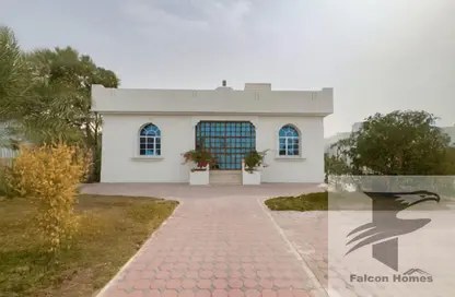 فيلا - 4 غرف نوم - 5 حمامات للايجار في فلل البرشاء 2 - البرشاء 2 - البرشاء - دبي