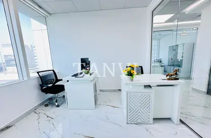 Office Space - Studio - 1 Bathroom for rent in Al Shindagah - Dubai