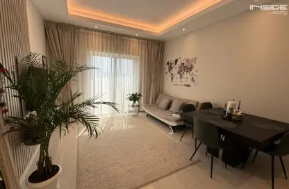 شقة - غرفة نوم - 2 حمامات للايجار في برج هيرا - مدينة دبي الرياضية - دبي
