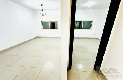 Apartment - 1 Bedroom - 2 Bathrooms for rent in Muwaileh 29 Building - Muwaileh - Sharjah