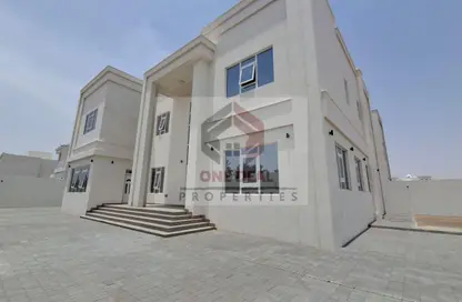 Villa - 6 Bedrooms - 7 Bathrooms for rent in Al Markhaniya - Al Ain