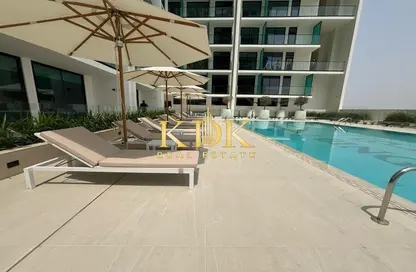 Apartment - 1 Bedroom - 2 Bathrooms for rent in Binghatti Azure - Jumeirah Village Circle - Dubai