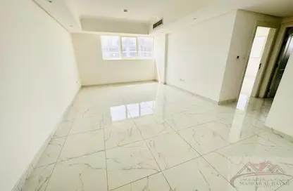 Apartment - 1 Bedroom - 2 Bathrooms for rent in Muwaileh 29 Building - Muwaileh - Sharjah