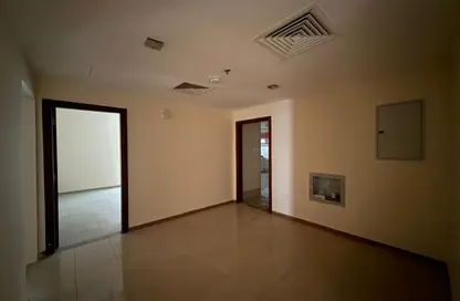 Apartment - 3 Bedrooms - 4 Bathrooms for rent in Al Majaz 2 - Al Majaz - Sharjah