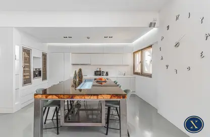 Duplex - 3 Bedrooms - 3 Bathrooms for sale in Bahar 1 - Bahar - Jumeirah Beach Residence - Dubai