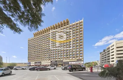 شقة - 3 غرف نوم - 3 حمامات للايجار في مبنى الشيخ راشد - شارع الشيخ زايد - دبي