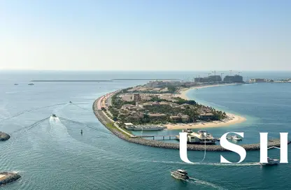 Apartment - 1 Bedroom - 1 Bathroom for sale in Grand Bleu Tower 2 - EMAAR Beachfront - Dubai Harbour - Dubai