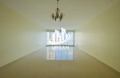 Apartment - 3 Bedrooms - 4 Bathrooms for rent in Al Taawun Street - Al Taawun - Sharjah