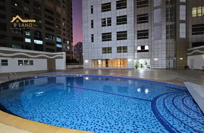 Apartment - 3 Bedrooms - 4 Bathrooms for rent in Al Khan Corniche - Al Khan - Sharjah
