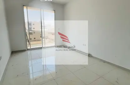 شقة - غرفة نوم - 2 حمامات للايجار في الجرف 3 - الجرف - عجمان وسط المدينة - عجمان