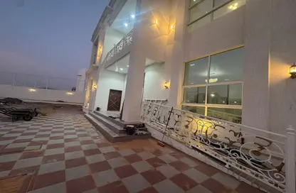 فيلا - 5 غرف نوم - 6 حمامات للايجار في وادي الشبك - دبي فيلا - 5 غرف نوم - 6 حمامات للايجار في وادي الشبك - دبي