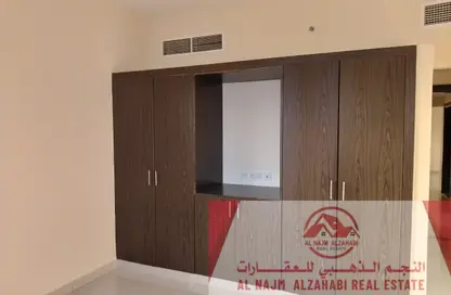 شقة - 2 غرف نوم - 2 حمامات للايجار في برج النعيمية 1 - أبراج النعيمية - النعيمية - عجمان