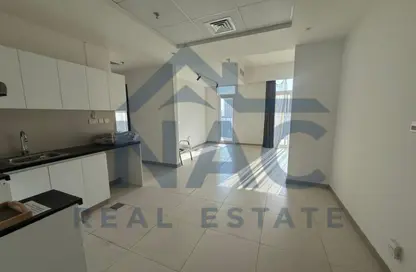 شقة - 2 غرف نوم - 2 حمامات للايجار في بوابة بن غاطي - الجداف - دبي