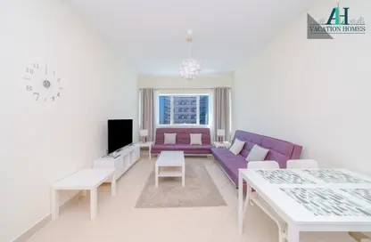 Living / Dining Room image for: Apartment - 1 Bedroom - 1 Bathroom for rent in Marina Diamond 3 - Marina Diamonds - Dubai Marina - Dubai, Image 1