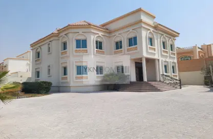 Villa - 6 Bedrooms for sale in Shakhbout City - Abu Dhabi