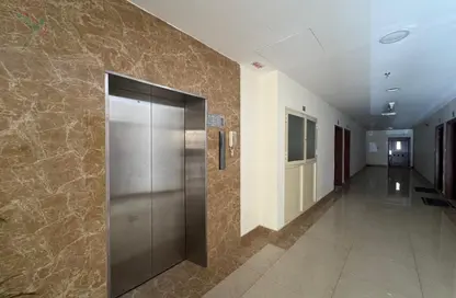 شقة - غرفة نوم - 2 حمامات للايجار في المرايجب - الجيمي - العين