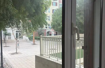 شقة - غرفة نوم - 2 حمامات للايجار في مد 52 - طراز البحر المتوسط - ديسكفري غاردنز - دبي