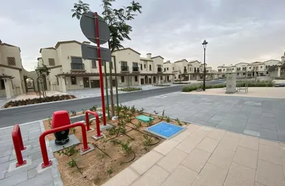 تاون هاوس - 3 غرف نوم - 4 حمامات للايجار في بلوم ليفينج - مدينة زايد (مدينة خليفة ج) - مدينة خليفة - أبوظبي
