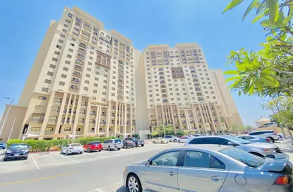 Apartment - 2 Bedrooms - 4 Bathrooms for rent in Mussafah Gardens - Mussafah - Abu Dhabi