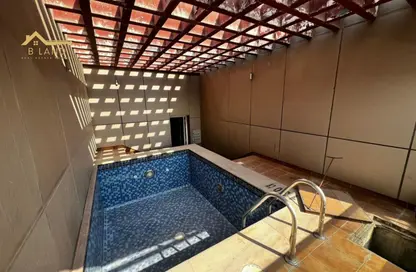 Apartment - 4 Bedrooms - 6 Bathrooms for rent in Asas Tower - Al Khan Lagoon - Al Khan - Sharjah