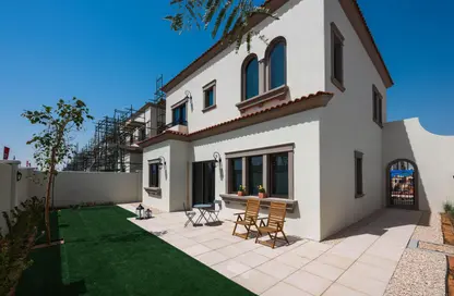 Townhouse - 2 Bedrooms - 2 Bathrooms for sale in Bloom Living - Zayed City (Khalifa City C) - Khalifa City - Abu Dhabi