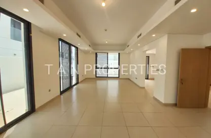 Villa - 4 Bedrooms - 5 Bathrooms for rent in Al Barsha 1 Villas - Al Barsha 1 - Al Barsha - Dubai