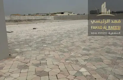 مستودع - استوديو - 1 حمام للايجار في أم الثعوب - أم القيوين