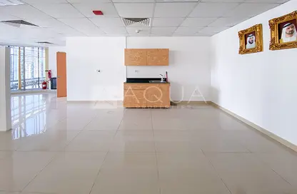 مكتب - استوديو للايجار في القلعة - الخليج التجاري - دبي