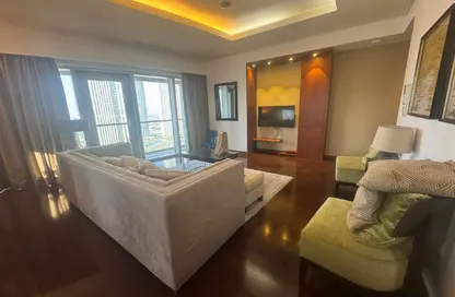 Apartment - 1 Bedroom - 1 Bathroom for sale in The Dubai Mall Residences - Downtown Dubai - Dubai