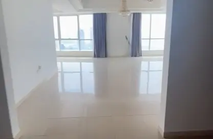 Apartment - 3 Bedrooms - 4 Bathrooms for sale in Al Majaz 3 - Al Majaz - Sharjah