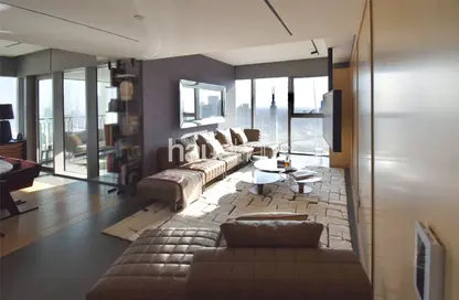 Apartment - 4 Bedrooms - 6 Bathrooms for rent in Downtown Views II - Downtown Dubai - Dubai