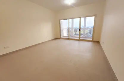 Apartment - 3 Bedrooms - 3 Bathrooms for rent in Airport Road - Abu Dhabi