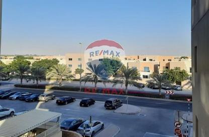 Apartment - 3 Bedrooms - 3 Bathrooms for sale in Tower 5 - Al Reef Downtown - Al Reef - Abu Dhabi
