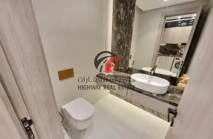 Apartment - Studio - 1 Bathroom for sale in DGM Vision - Jumeirah Garden City - Al Satwa - Dubai