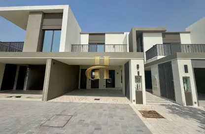 Townhouse - 3 Bedrooms - 4 Bathrooms for rent in Aura - Tilal Al Ghaf - Dubai