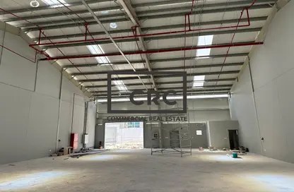 Warehouse - Studio for rent in Al Khabisi - Deira - Dubai