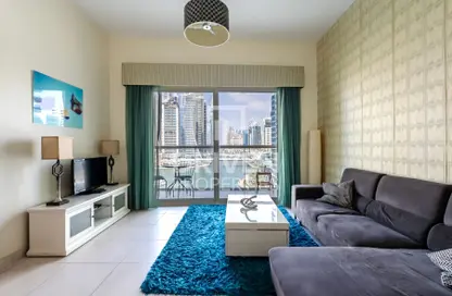 Living Room image for: Apartment - 1 Bedroom - 2 Bathrooms for rent in Marina View Tower B - Marina View - Dubai Marina - Dubai, Image 1
