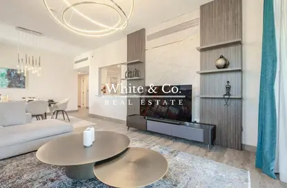 Apartment - 2 Bedrooms - 2 Bathrooms for rent in Rahaal 2 - Madinat Jumeirah Living - Umm Suqeim - Dubai
