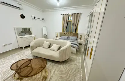 Apartment - Studio - 1 Bathroom for rent in Khalifa City - Abu Dhabi