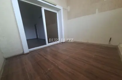 شقة - غرفة نوم - 2 حمامات للايجار في مسكن الامير - قرية الجميرا سركل - دبي شقة - غرفة نوم - 2 حمامات للايجار في مسكن الامير - قرية الجميرا سركل - دبي